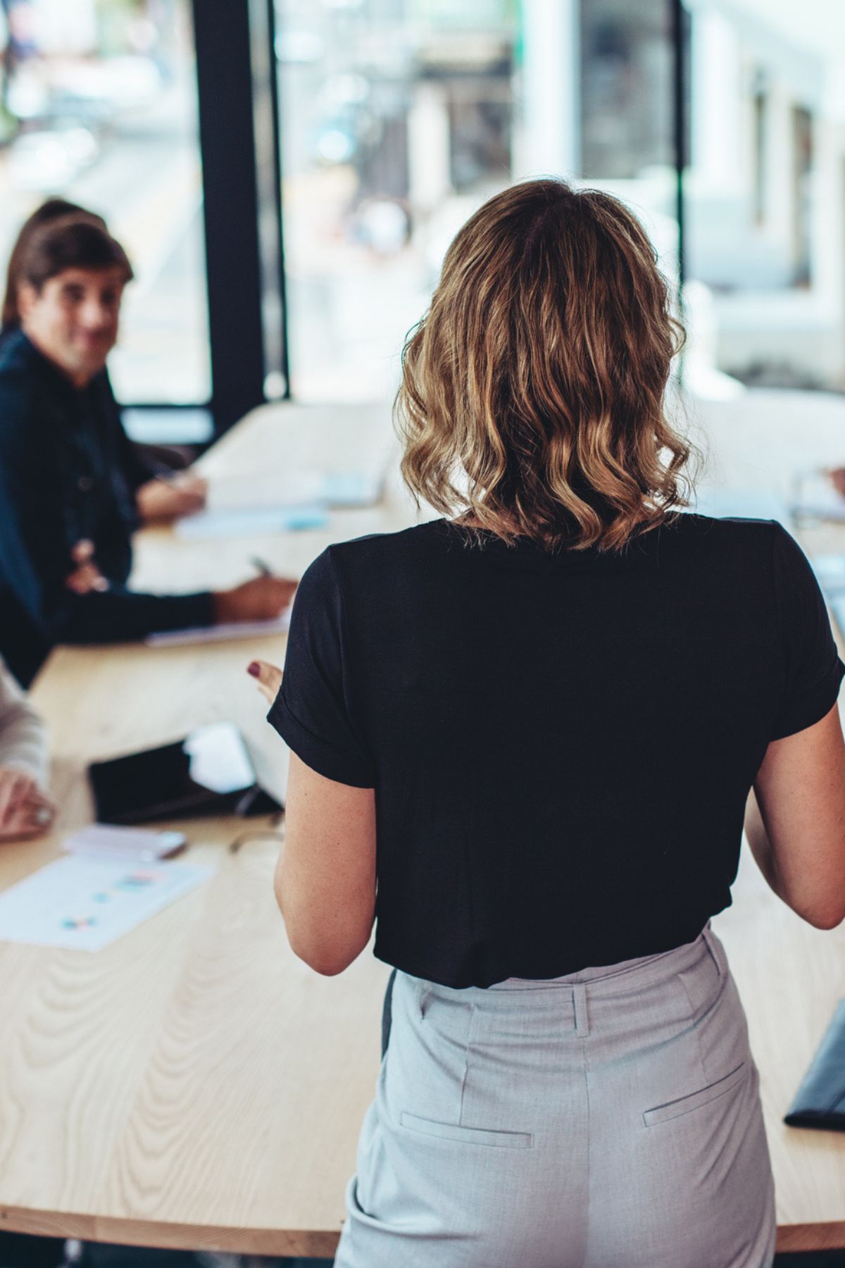 In-house training or open class: how companies can choose the right format